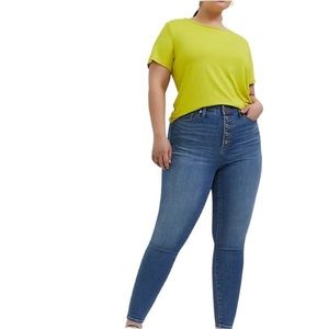 TORRID SKY HIGH BUTTON FLY SKINNY JEAN 20R